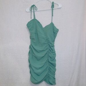 Blush Boutique Green Tie Shoulder Sleeves Ruched Bodycon Mini Dress size large